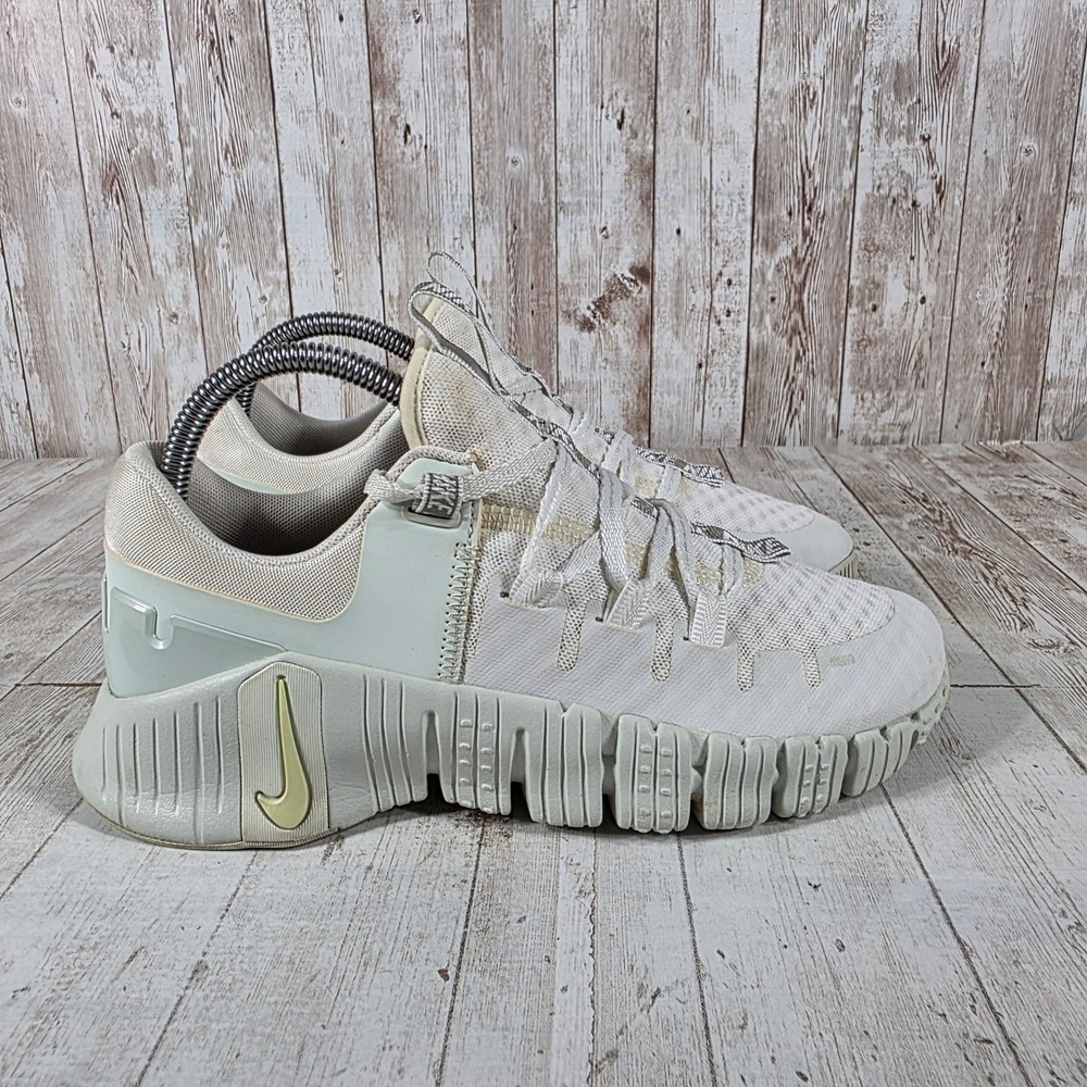 Nike Free Metcon 5 Womens White Sea Glass Training Shoes FJ1548-100 Size 7